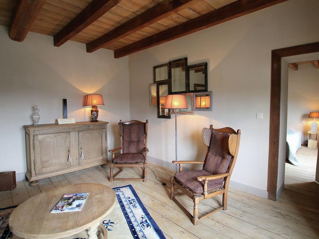 Unique Holiday Home In Virton With Jacuzzi Latour المظهر الخارجي الصورة